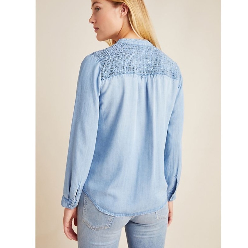 Cloth & Stone Anthropologie Smocked Chambray Buttondown